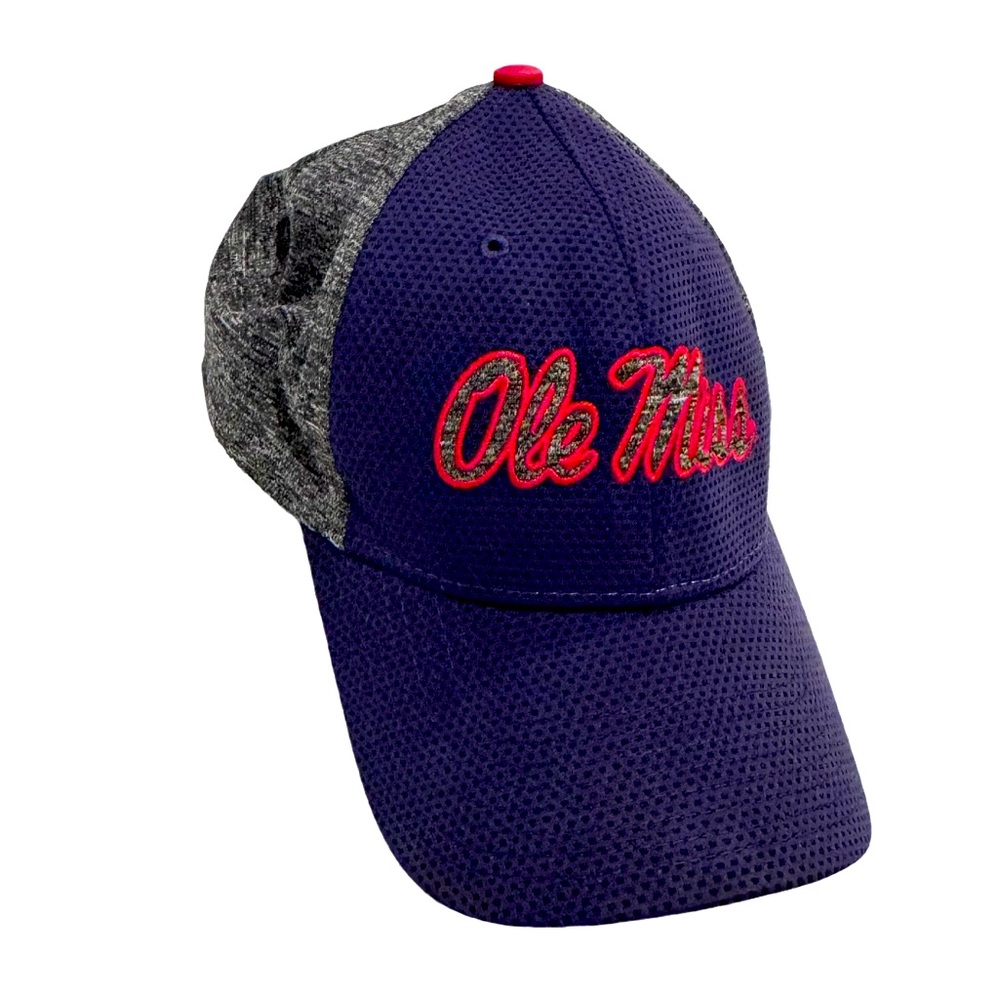 OLE MISS University of Mississippi men’s baseball hat size small medium
